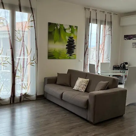 Casa Victoria شقة ستريزا